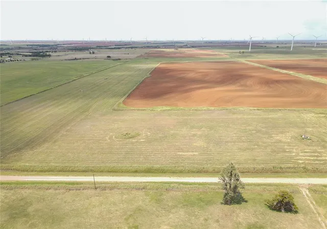 3rd image of Cr E1020, Weatherford, OK 73096 | MLS# 1238925