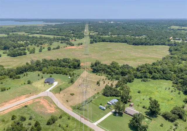 4th image of 16100 Bohon Wy, Norman, OK 73026 | MLS# 1238926