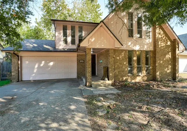 Photo 3 of Single family home for sale at 1519 Charles St, Norman, OK 73069 | MLS# 1238928 | Listing updated on 2026-09-16