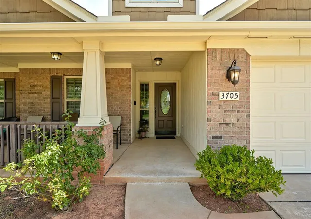 3rd image of 3705 Kings Canyon Rd, Norman, OK 73071 | MLS# 1238931