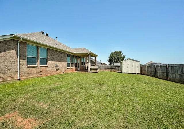 37th image of 3705 Kings Canyon Rd, Norman, OK 73071 | MLS# 1238931