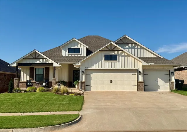 Photo 1 of Single family home for sale at 908 Se 30th Street, Moore, OK 73160 | MLS# 1238933 | Listing updated on 2026-08-10
