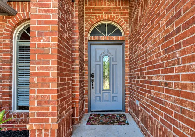 Photo 3 of Single family home for sale at 13150 Red Oak Dr, Choctaw, OK 73020 | MLS# 1238935 | Listing updated on 2026-09-19