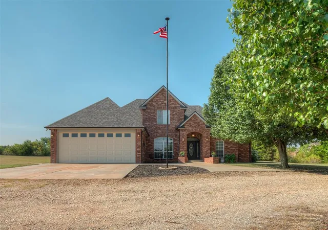 3rd image of 2324 Sw 16Th St, Newcastle, OK 73065 | MLS# 1238943