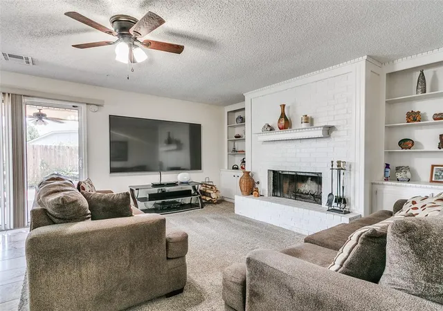Single family home for sale at 10134 Southridge Dr, Oklahoma City, OK 73159 | MLS# 1238970