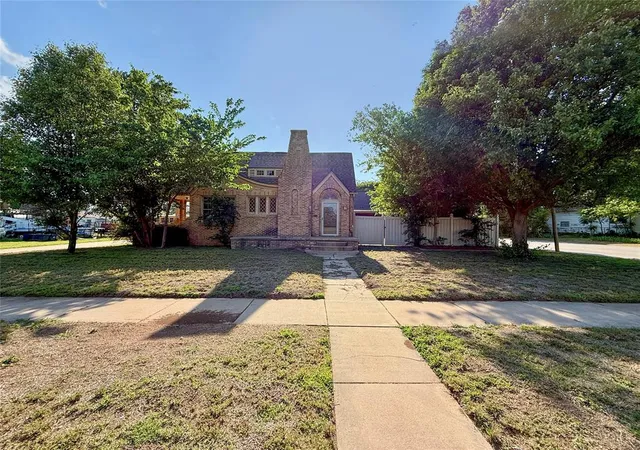 Homes for sale in Watonga, OK | 623 N Noble Ave, Watonga, OK 73772 | MLS# 1238979