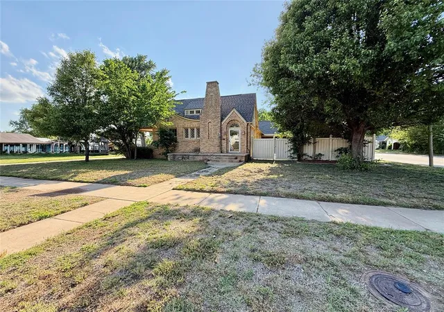 Homes for sale in Watonga, OK | 623 N Noble Ave, Watonga, OK 73772 | MLS# 1238979