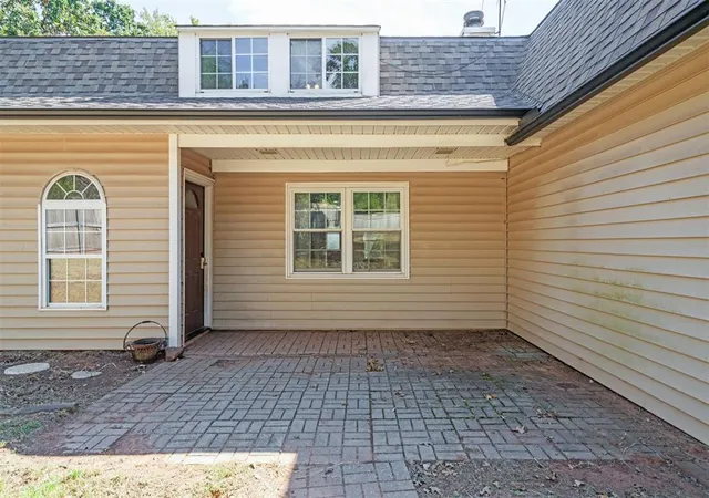 Photo 3 of Single family home for sale at 200 N Cedar Mountain Ave, Edmond, OK 73034 | MLS# 1238980 | Listing updated on 2026-08-05