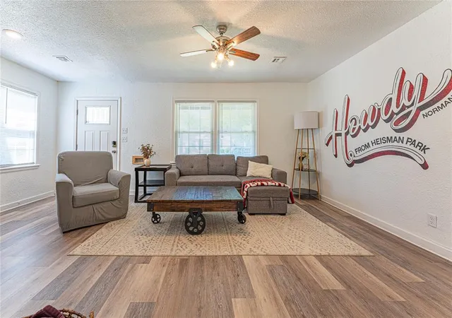 3rd image of 1026 Missouri St, Norman, OK 73071 | MLS# 1238982