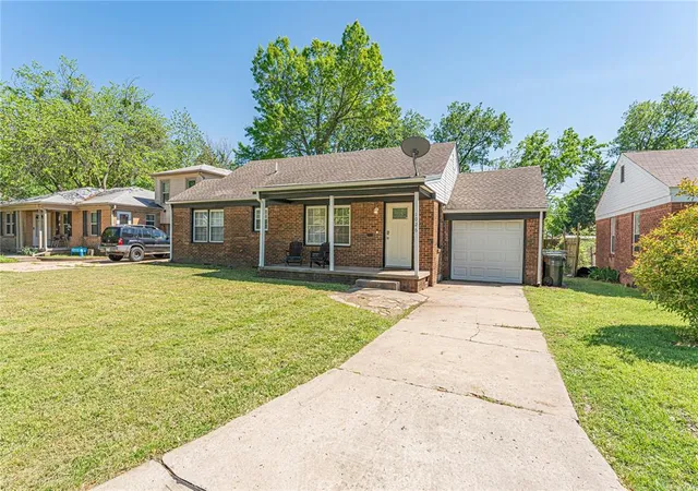 4th image of 1026 Missouri St, Norman, OK 73071 | MLS# 1238982