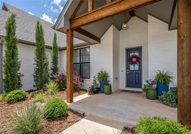 Homes for sale in Edmond, OK | 15901 Windrush Pl, Edmond, OK 73013 | MLS# 1238986