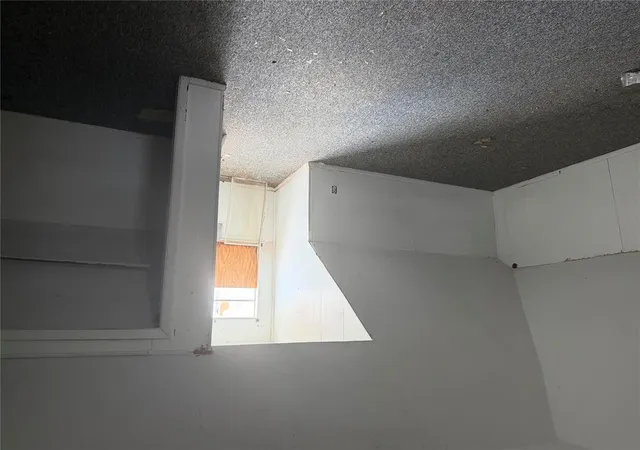 5th image of 509 N 4th ; I 40 Bl St, Sayre, OK 73662 | MLS# 1238989