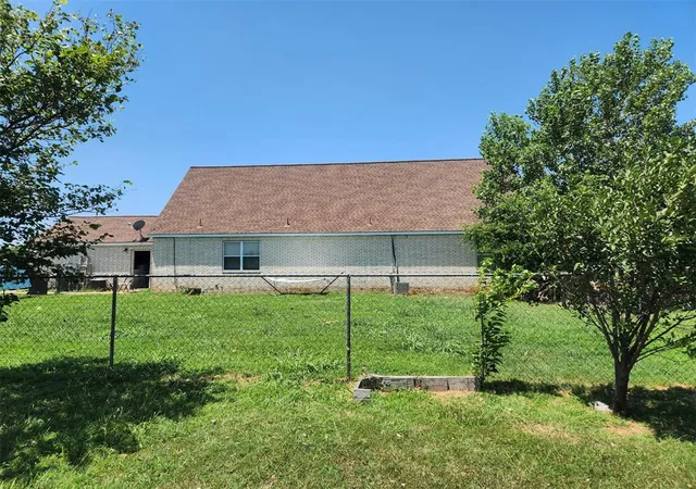 Photo 3 of Sale Pending at 23454 Pony Ln, Purcell, OK 73080 | MLS# 1238996 | Listing updated on 2026-08-17