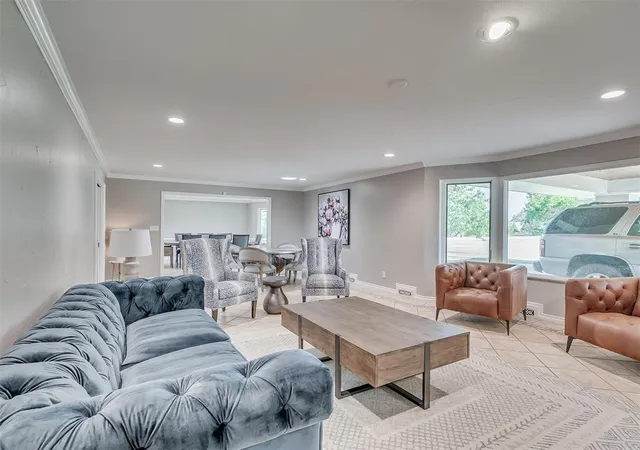 Photo 3 of Single family home for sale at 1516 E Britton Rd, Oklahoma City, OK 73131 | MLS# 1239001 | Listing updated on 2026-07-15