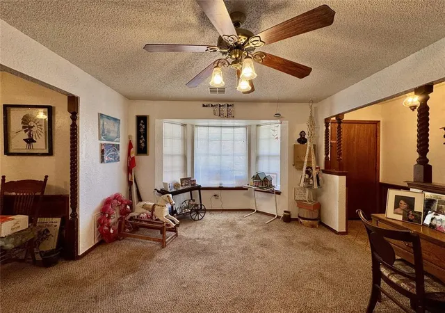Homes for sale in Moore, OK | 1340 Nw 9Th St, Moore, OK 73170 | MLS# 1239009