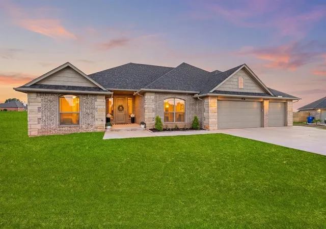 1st image of 9131 Oak Tree Cir, Edmond, OK 73025 | MLS# 1239015