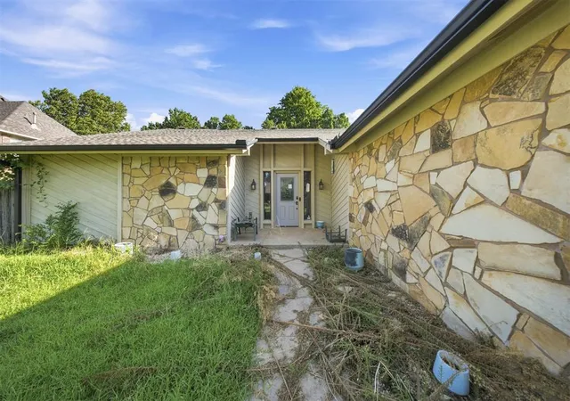 25th image of 11705 Nw 117th St, Yukon, OK 73099 | MLS# 1239016