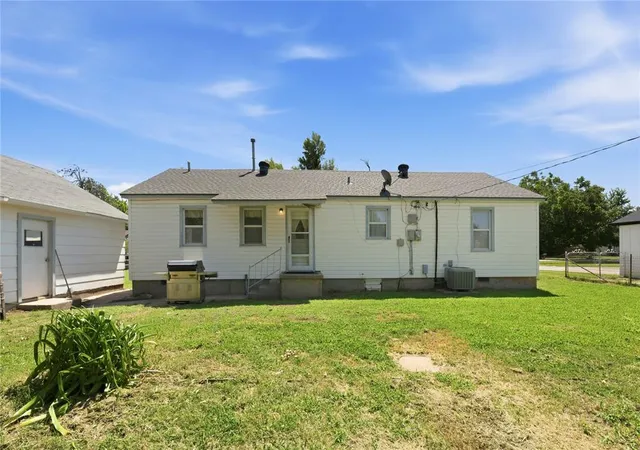 Homes for sale in Oklahoma City, OK | 2901 S Otella Ave, Oklahoma City, OK 73128 | MLS# 1239036
