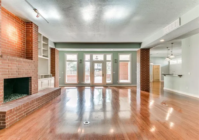 4th image of 823 S Flood Ave, Norman, OK 73069 | MLS# 1239042