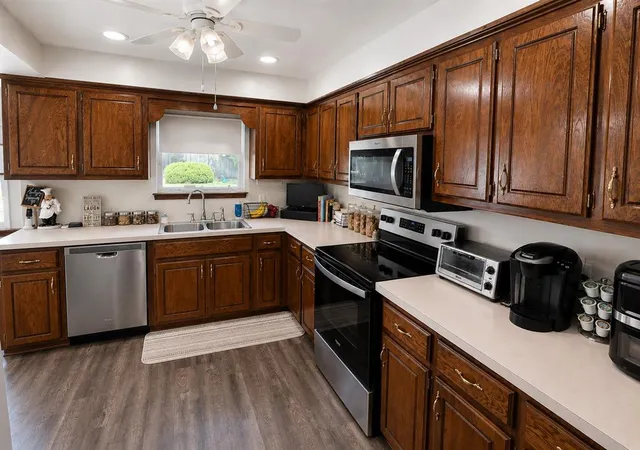 Photo 4 of Sale Pending at 9320 Mayview Cir, Oklahoma City, OK 73159 | MLS# 1239055 | Listing updated on 2026-09-05