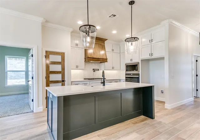 Photo 3 of Single family home for sale at 3009 SW 133rd Terrace, Oklahoma City, OK 73170 | MLS# 1239056 | Listing updated on 2026-07-13