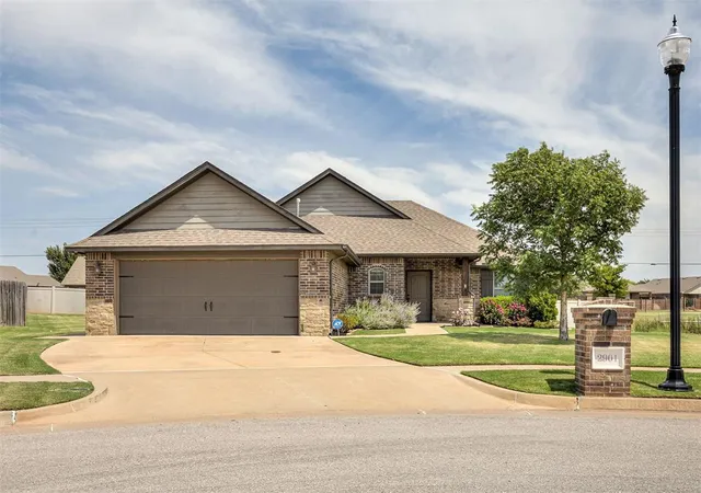 1st image of 2901 Nw 188th St, Edmond, OK 73012 | MLS# 1239073
