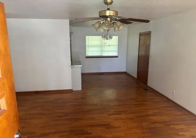 Homes for sale in Alex, OK | 310 W J St, Alex, OK 73002 | MLS# 1239078