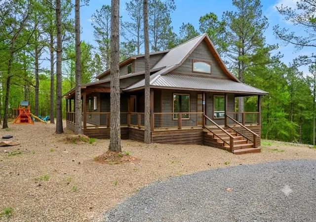 2nd image of 111 Red Berry Trl, Broken Bow, OK 74728 | MLS# 1239082