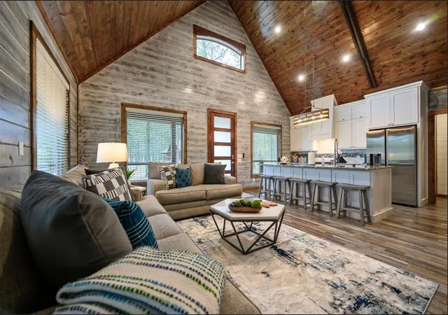 4th image of 111 Red Berry Trl, Broken Bow, OK 74728 | MLS# 1239082