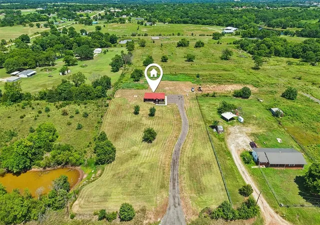 Homes for sale in Seminole, OK | 12116 Ns 3530 Rd, Seminole, OK 74868 | MLS# 1239112