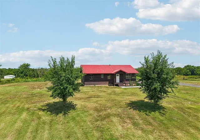 Homes for sale in Seminole, OK | 12116 Ns 3530 Rd, Seminole, OK 74868 | MLS# 1239112