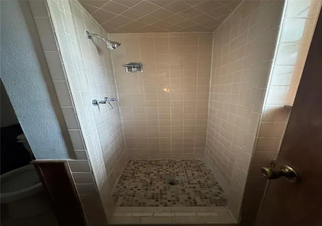 image of 106 Hazelwood St, Davis, OK 73030 | MLS# 1239138