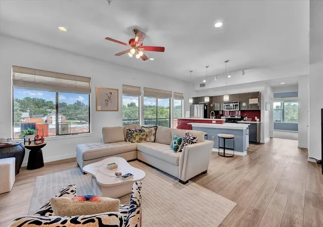 1st image of 401 E Boyd St #307, Norman, OK 73069 | MLS# 1239140