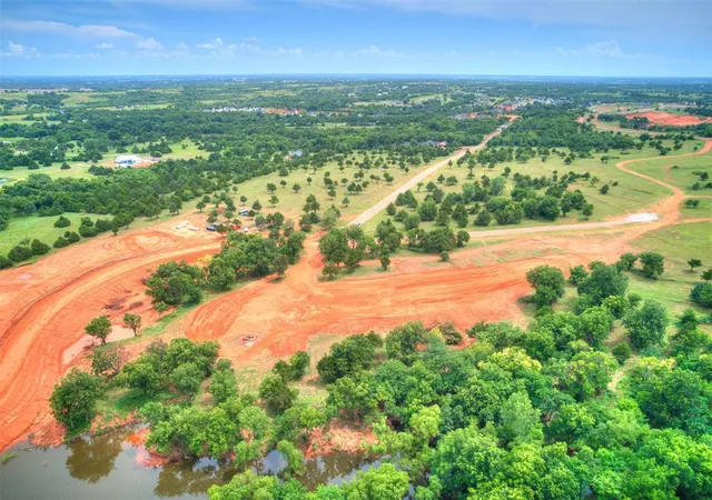 3rd image of 30609 Stadium View Dr, Norman, OK 73072 | MLS# 1239148