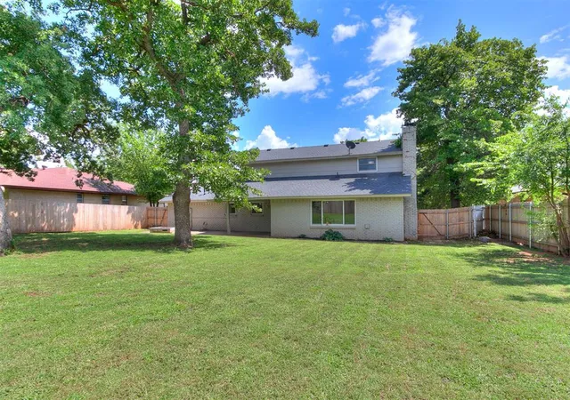 32nd image of 1213 Mockingbird Ln, Edmond, OK 73034 | MLS# 1239153
