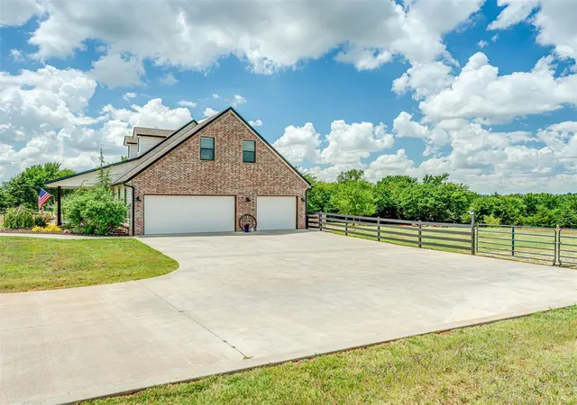 5th image of 2176 County Road 1250, Blanchard, OK 73010 | MLS# 1239159