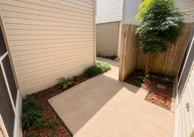 Photo 3 of Sale Pending at 11302 N Benttree Cir, Oklahoma City, OK 73120 | MLS# 1239164 | Listing updated on 2026-08-28