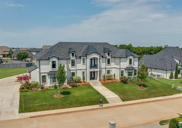 2nd image of 6309 Gold Cypress Dr, Edmond, OK 73025 | MLS# 1239172