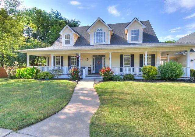 2nd image of 213 Tisbury Rd, Norman, OK 73071 | MLS# 1239175