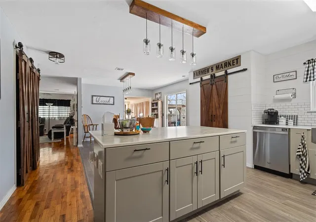 image of 9482 Daves Dr, Davis, OK 73030 | MLS# 1239183