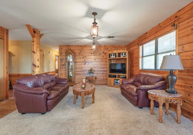 Photo 3 of Single family home for sale at 18306 Gaddy Rd, Shawnee, OK 74801 | MLS# 1239184 | Listing updated on 2026-08-05