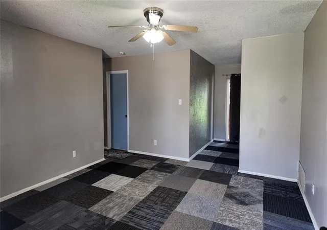 2nd image of 4810 Nw Williams Ave, Lawton, OK 73505 | MLS# 1239220