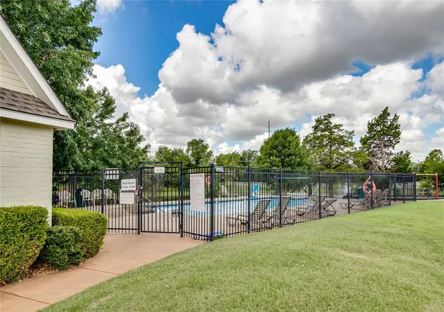 Homes for sale in Edmond, OK | 2101 Cedar Meadow Ln, Edmond, OK 73003 | MLS# 1239242