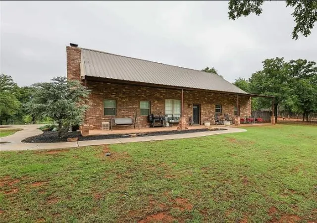 1st image of 27059 Whispering Oaks Dr, Blanchard, OK 73010 | MLS# 1239252
