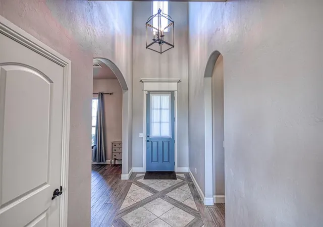 2nd image of 31814 Landrun Ave, Norman, OK 73072 | MLS# 1239259