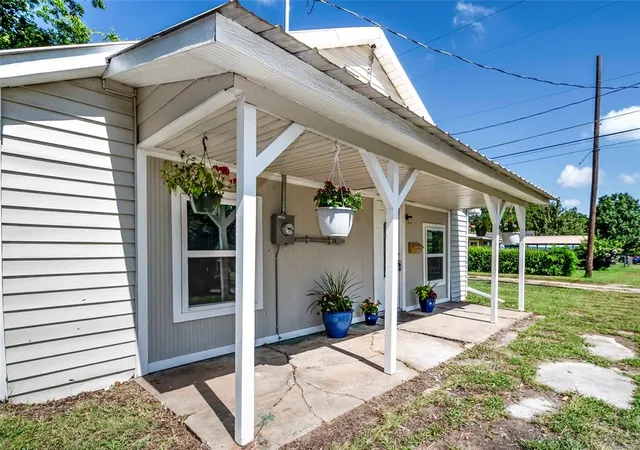2nd image of 408 N 5th Ave, Stroud, OK 74079 | MLS# 1239262