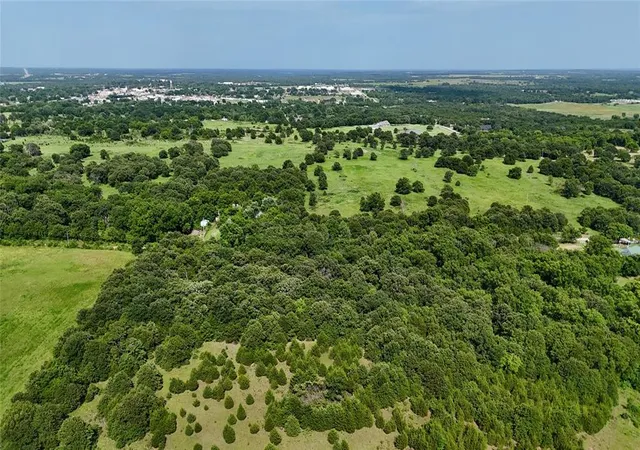 Photo 4 of Land for sale at 6 E 880 Road, Stroud, OK 74079 | MLS# 1239270 | Listing updated on 2026-07-15