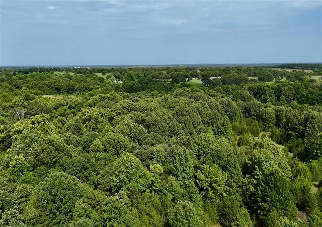 10th image of 6 E 880 Rd, Stroud, OK 74079 | MLS# 1239270
