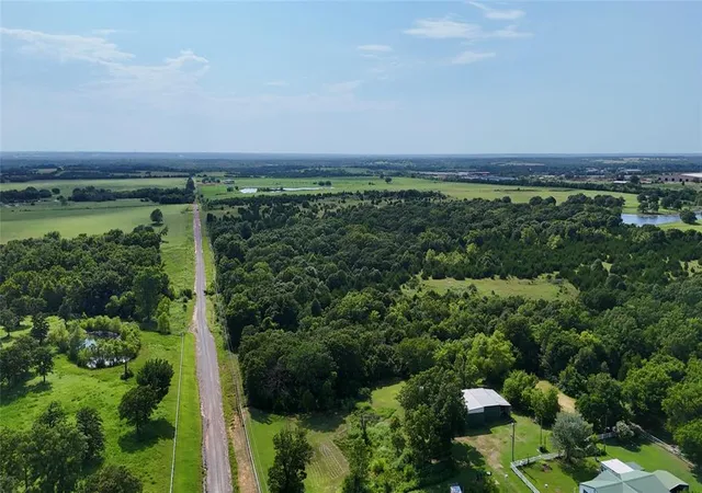 11th image of 7 E 880 Rd, Stroud, OK 74079 | MLS# 1239274