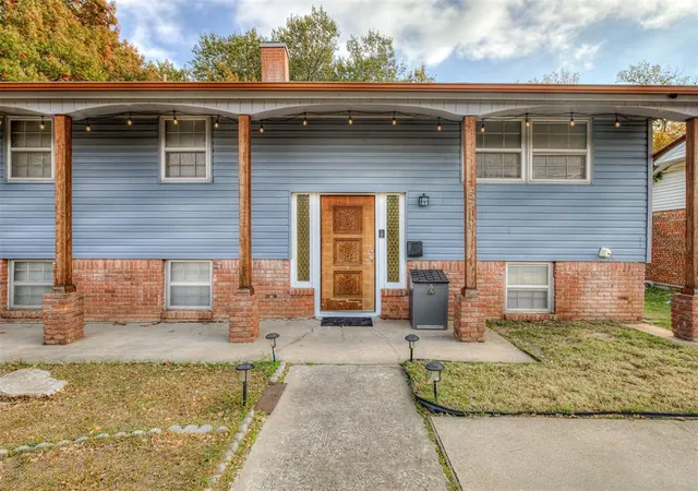 Homes for sale in Oklahoma City, OK | 5714 N Meridian Ave, Oklahoma City, OK 73112 | MLS# 1239276